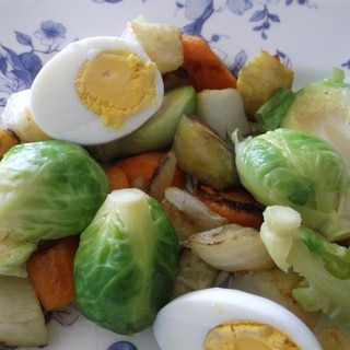 芽キャベツとロースト野菜のホットサラダ